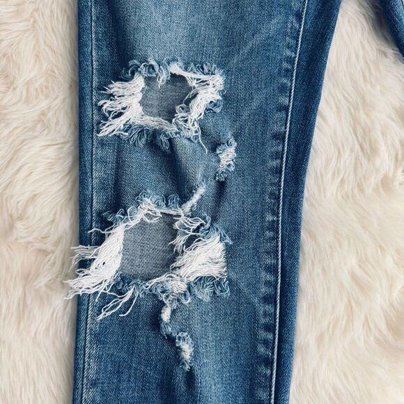 Flying Monkey Ankle Jeans Womens 28 Distressed Blown Knees Blue Measures 27x26.5 - Picture 5 of 9